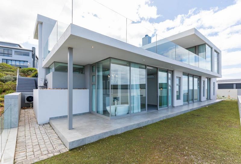 5 Bedroom Property for Sale in Pinnacle Point Golf Estate Western Cape